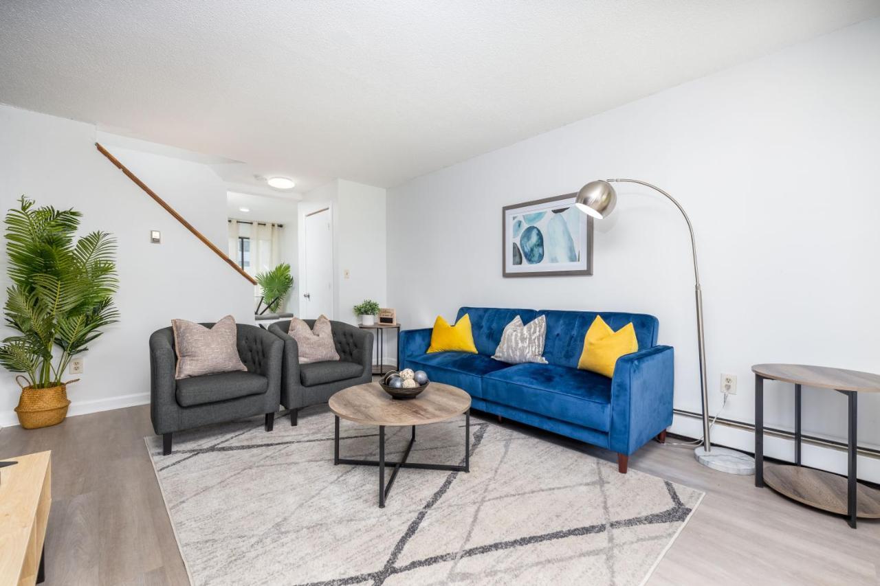 Beautiful 3 Bedroom Condo In Hartford! Eksteriør billede